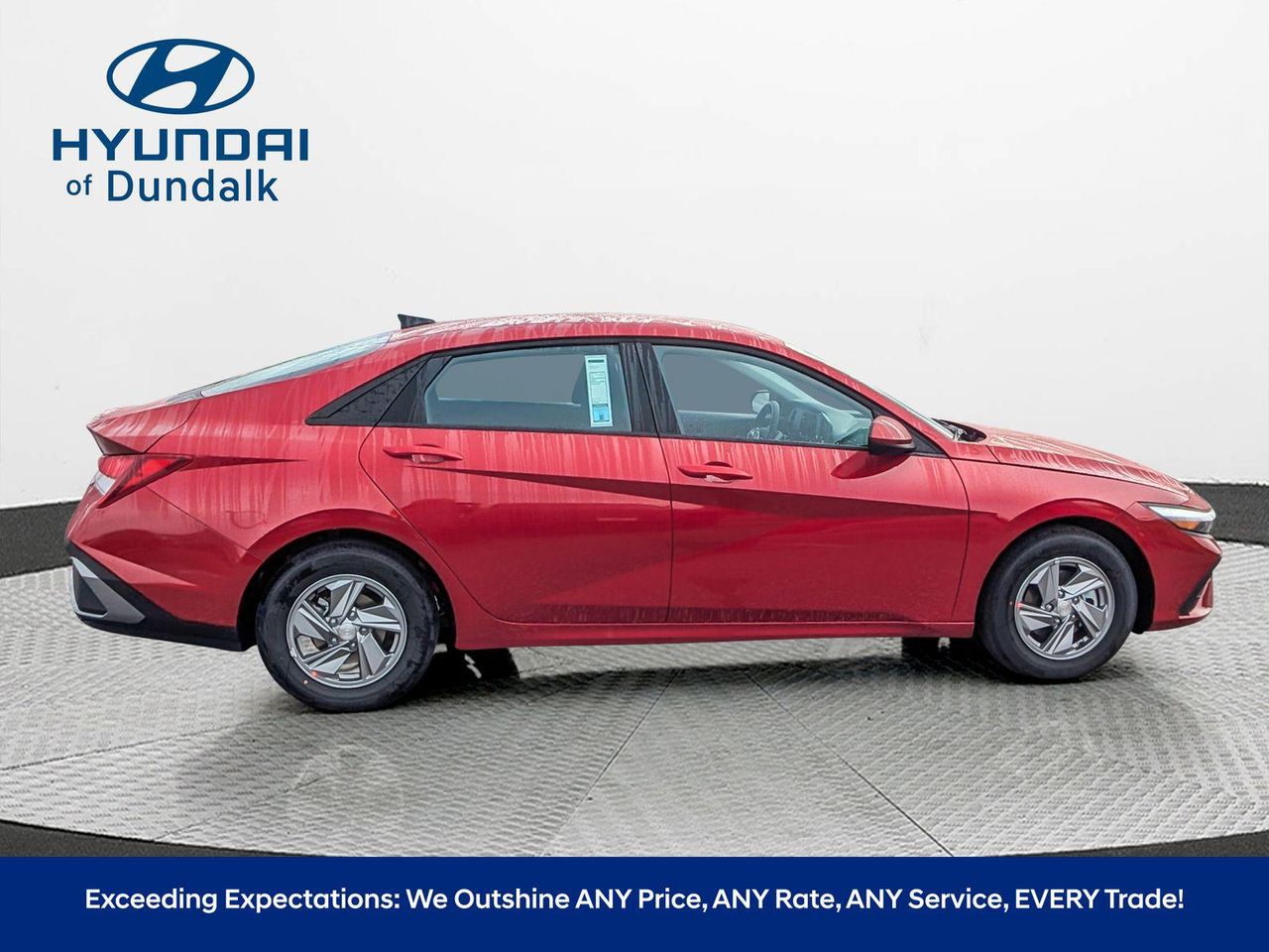 2025 Hyundai Elantra SE photo 2