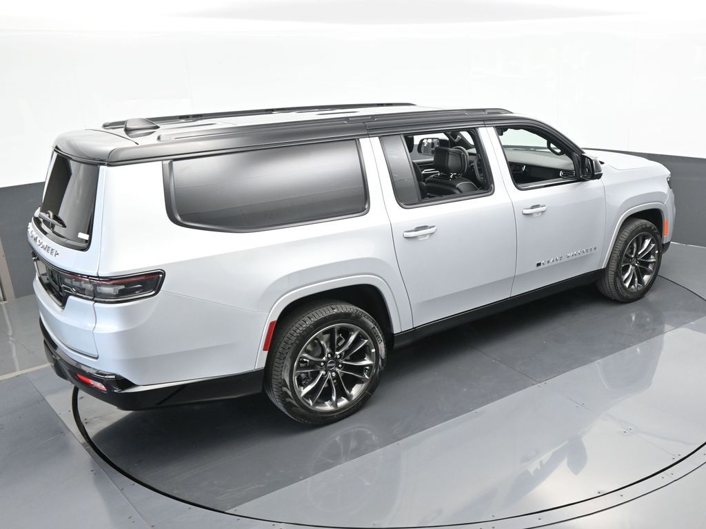 2024 Jeep Grand Wagoneer L II photo 42