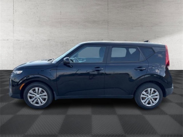 2022 Kia Soul LX photo 4