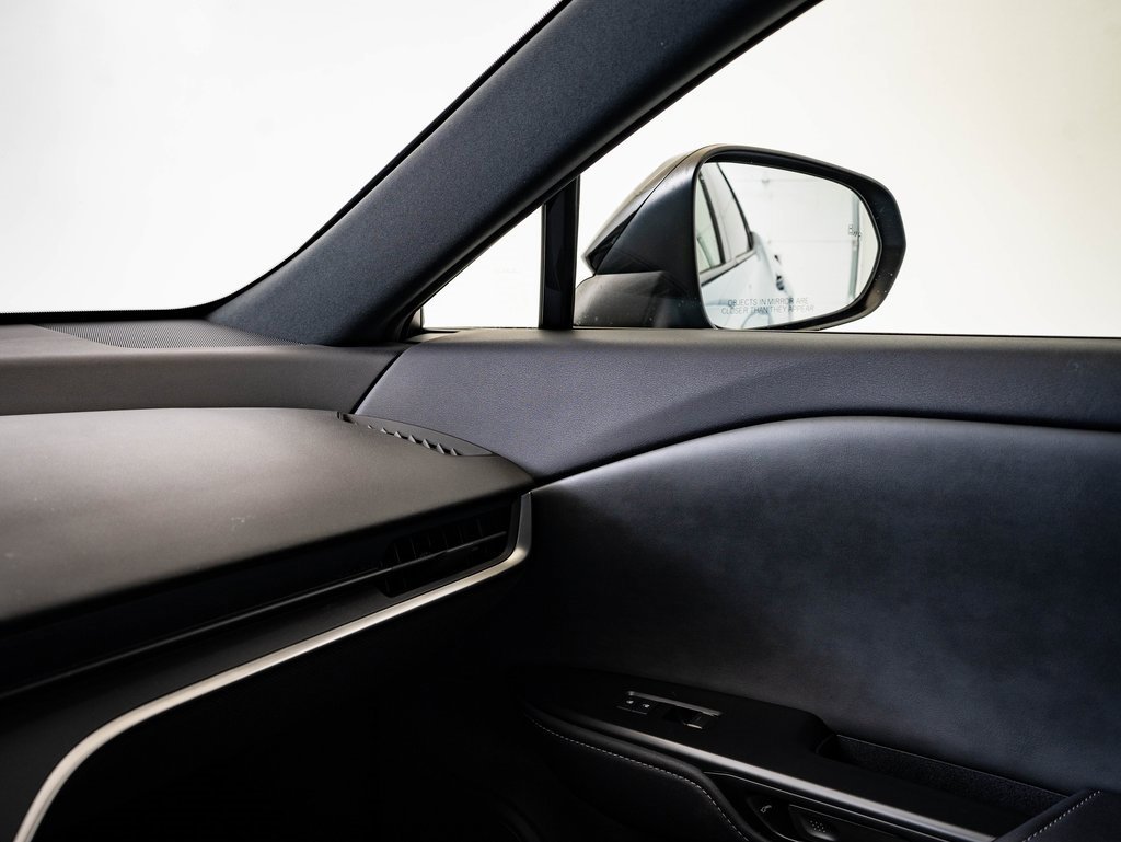 2023 Lexus RZ 450e Premium photo 32
