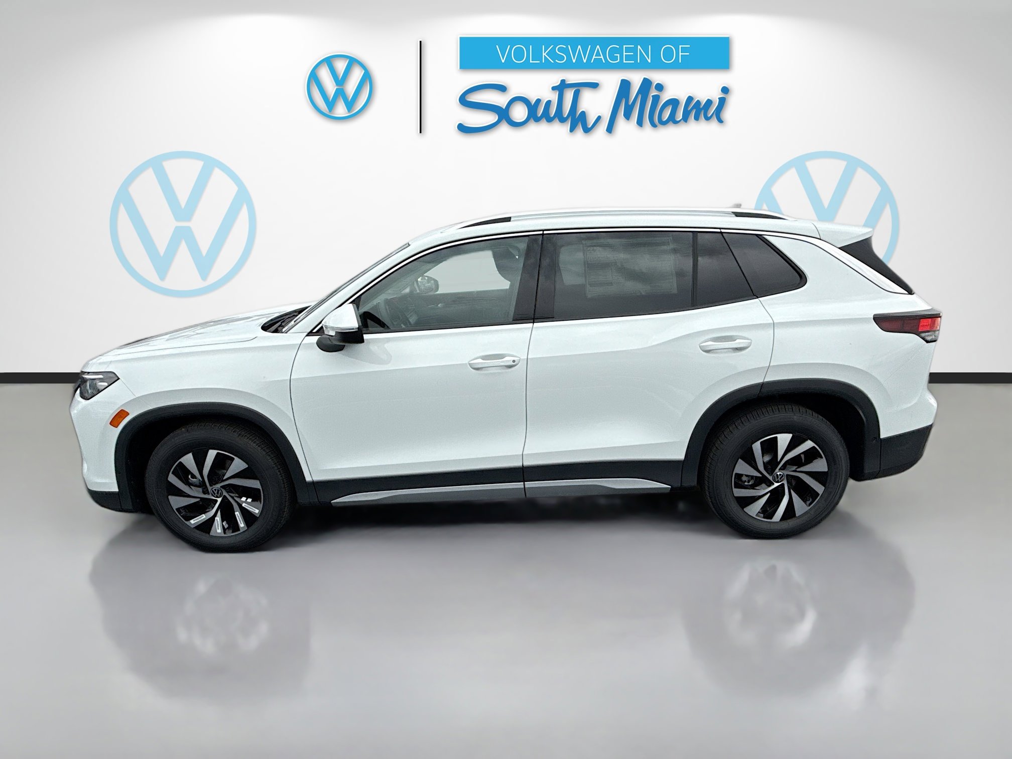 2026 Volkswagen Tiguan S photo 4