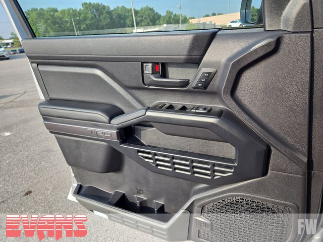 2025 Toyota 4Runner TRD Off-Road Premium photo 15