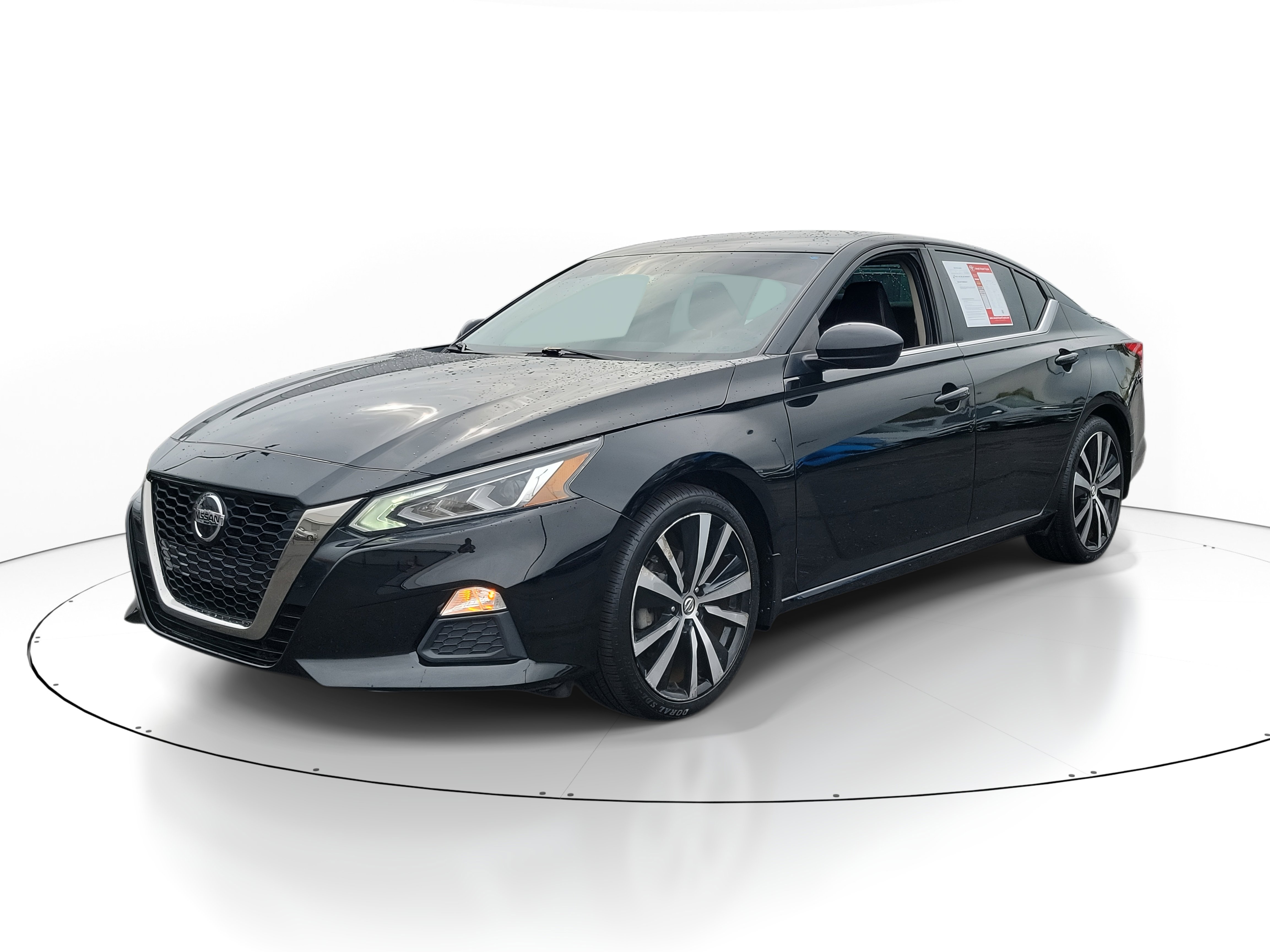 2019 Nissan Altima 2.5 SR photo 2