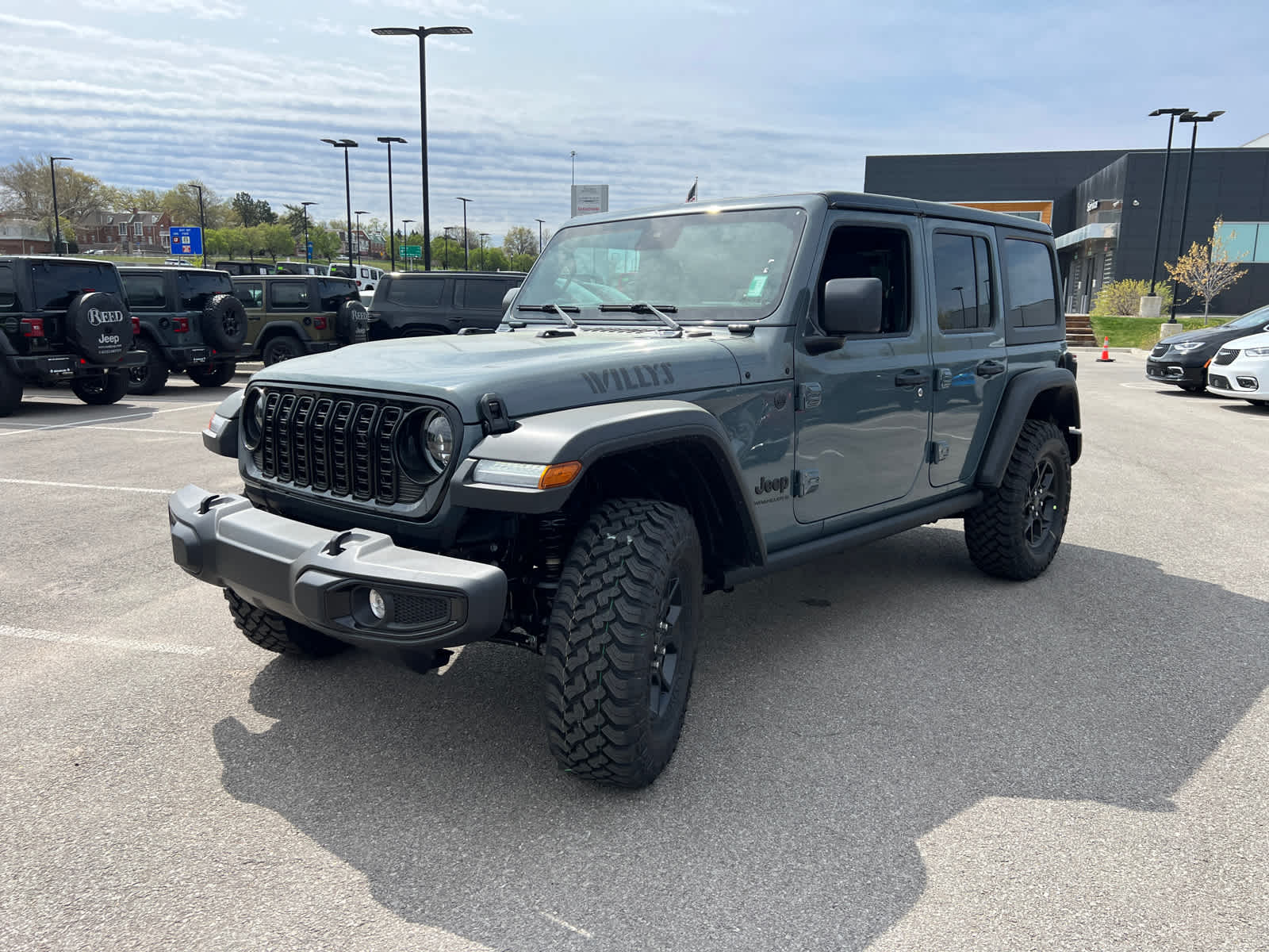 2025 Jeep Wrangler Willys photo 4