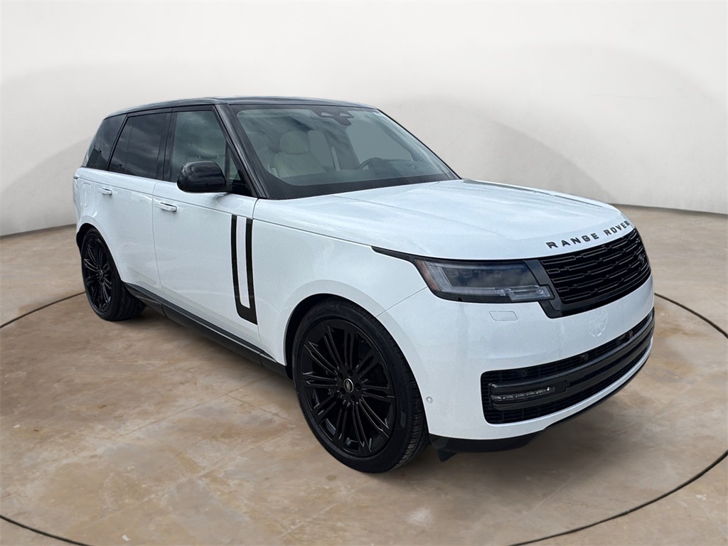 2025 Land Rover Range Rover SE photo 7