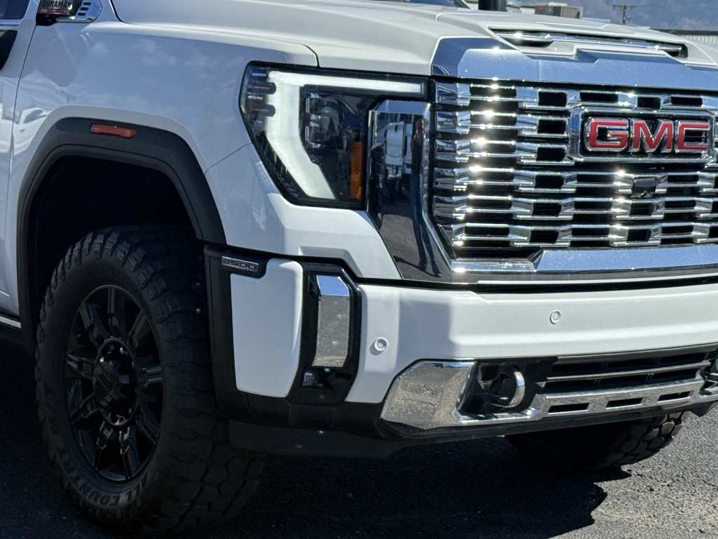 2024 Gmc Sierra HD Denali photo 2