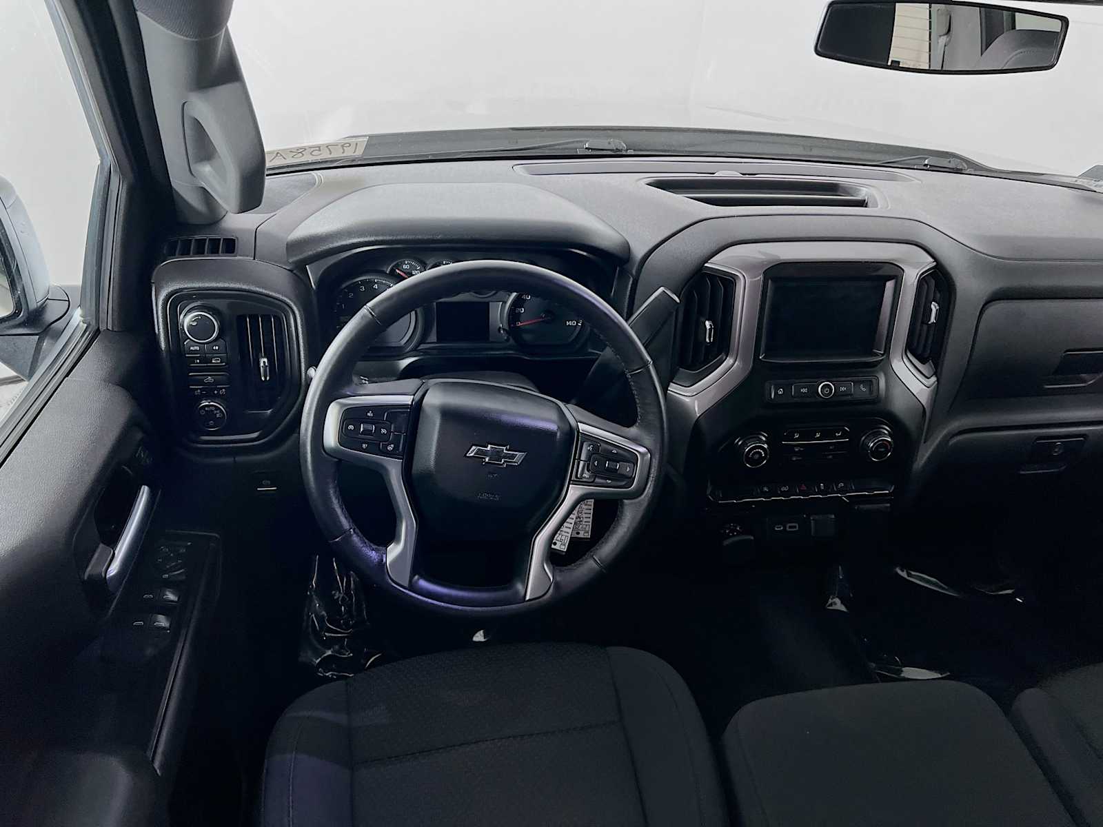 2021 Chevrolet Silverado 1500 Custom photo 19