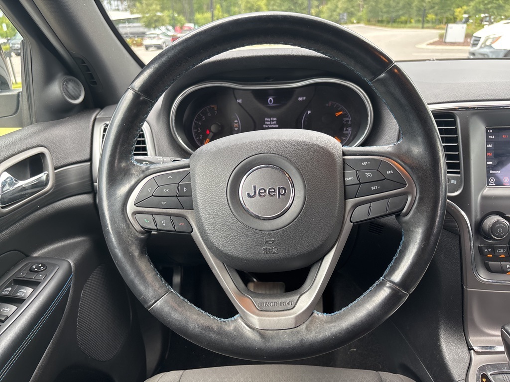 2020 Jeep Grand Cherokee Laredo Upland photo 17