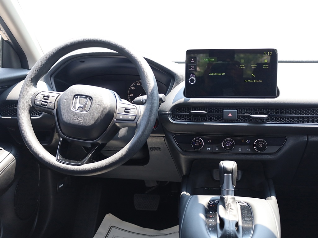 2026 Honda HR-V LX photo 11