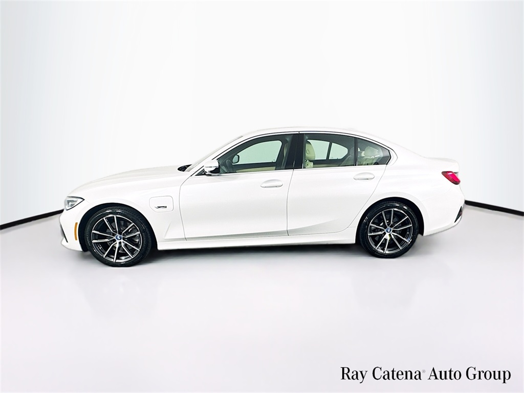 2022 Bmw 330e 3-Series photo 4