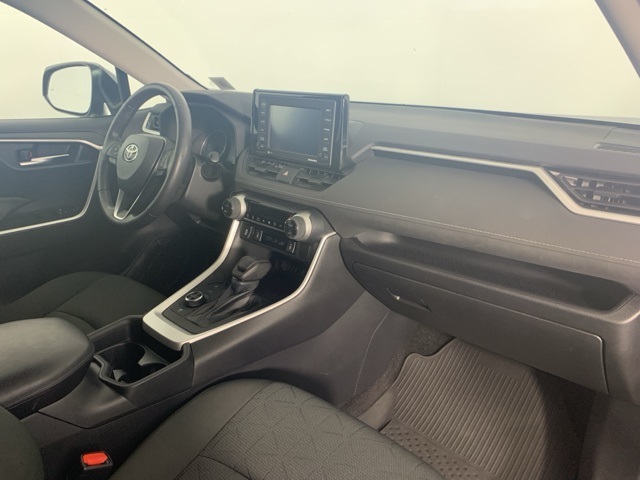 2021 Toyota RAV4 Hybrid XLE photo 23