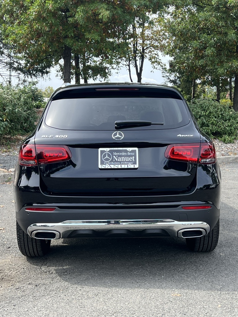 2022 Mercedes Benz GLC 300 4MATIC photo 3