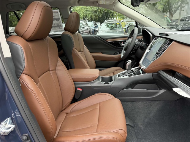 2025 Subaru Outback Touring XT photo 14
