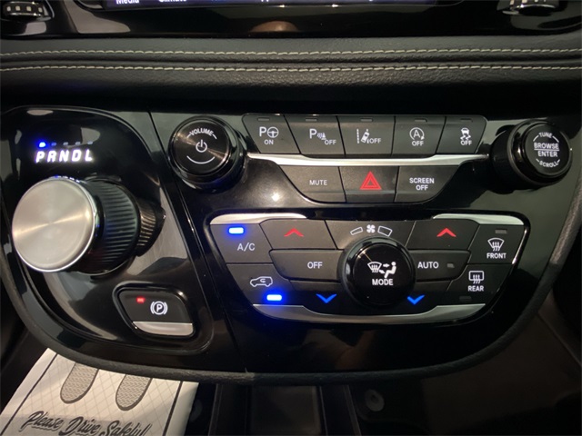 2020 Chrysler Pacifica Limited photo 19