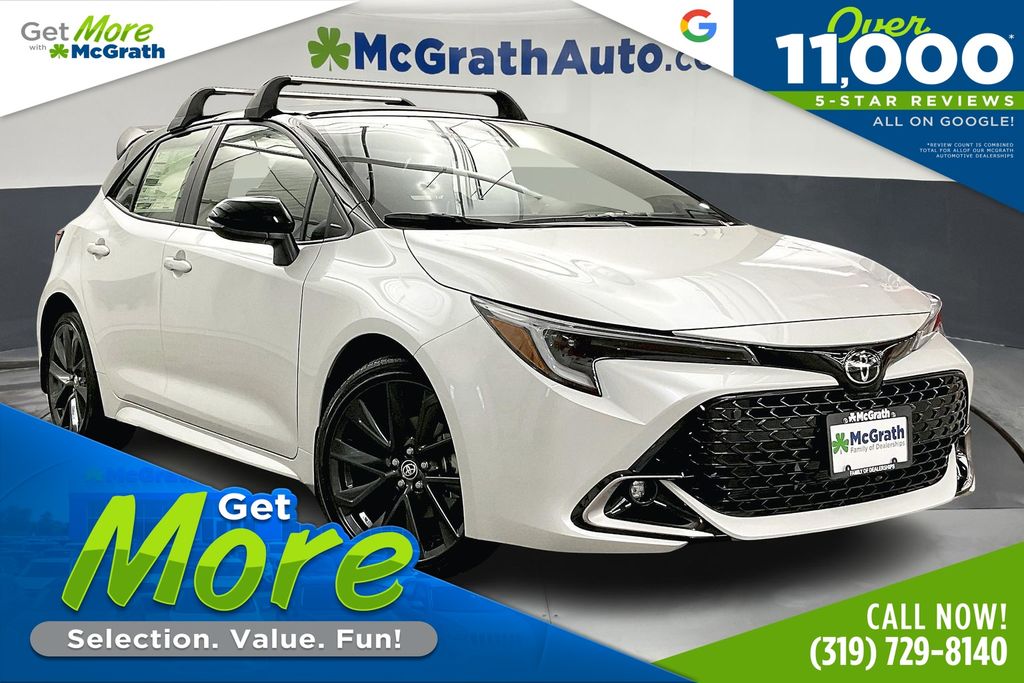 2025 Toyota Corolla Hatchback XSE's photo