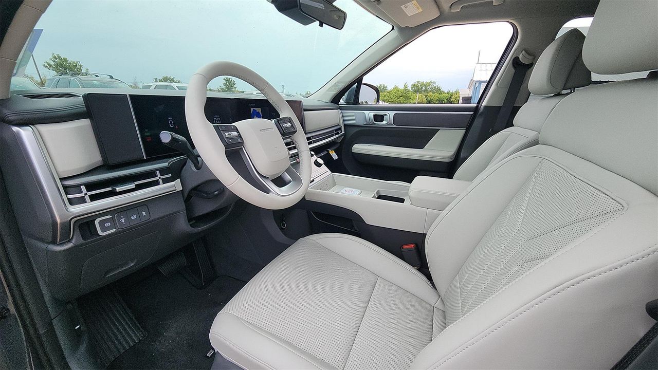 2026 Hyundai Santa Fe SEL photo 8