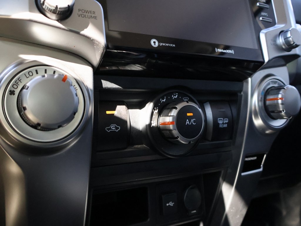 2024 Toyota 4Runner SR5 photo 33