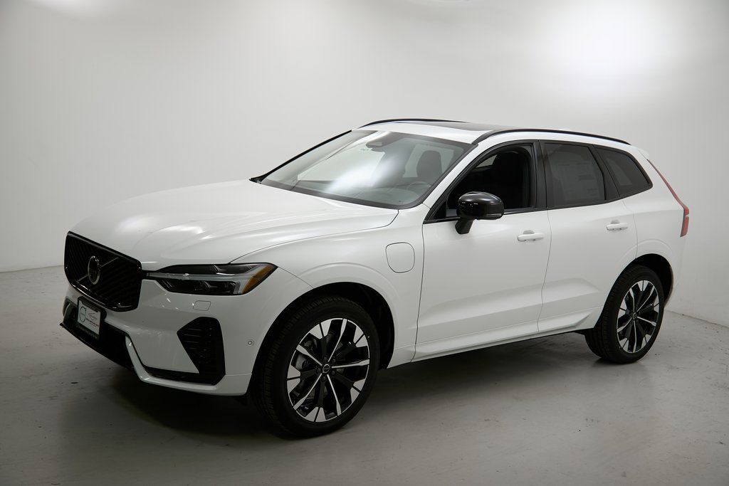 2026 VOLVO XC60 - Image 5