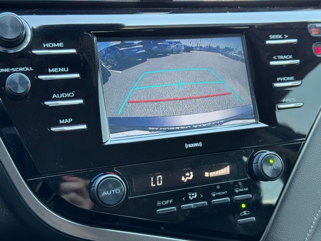 2020 Toyota Camry SE photo 30