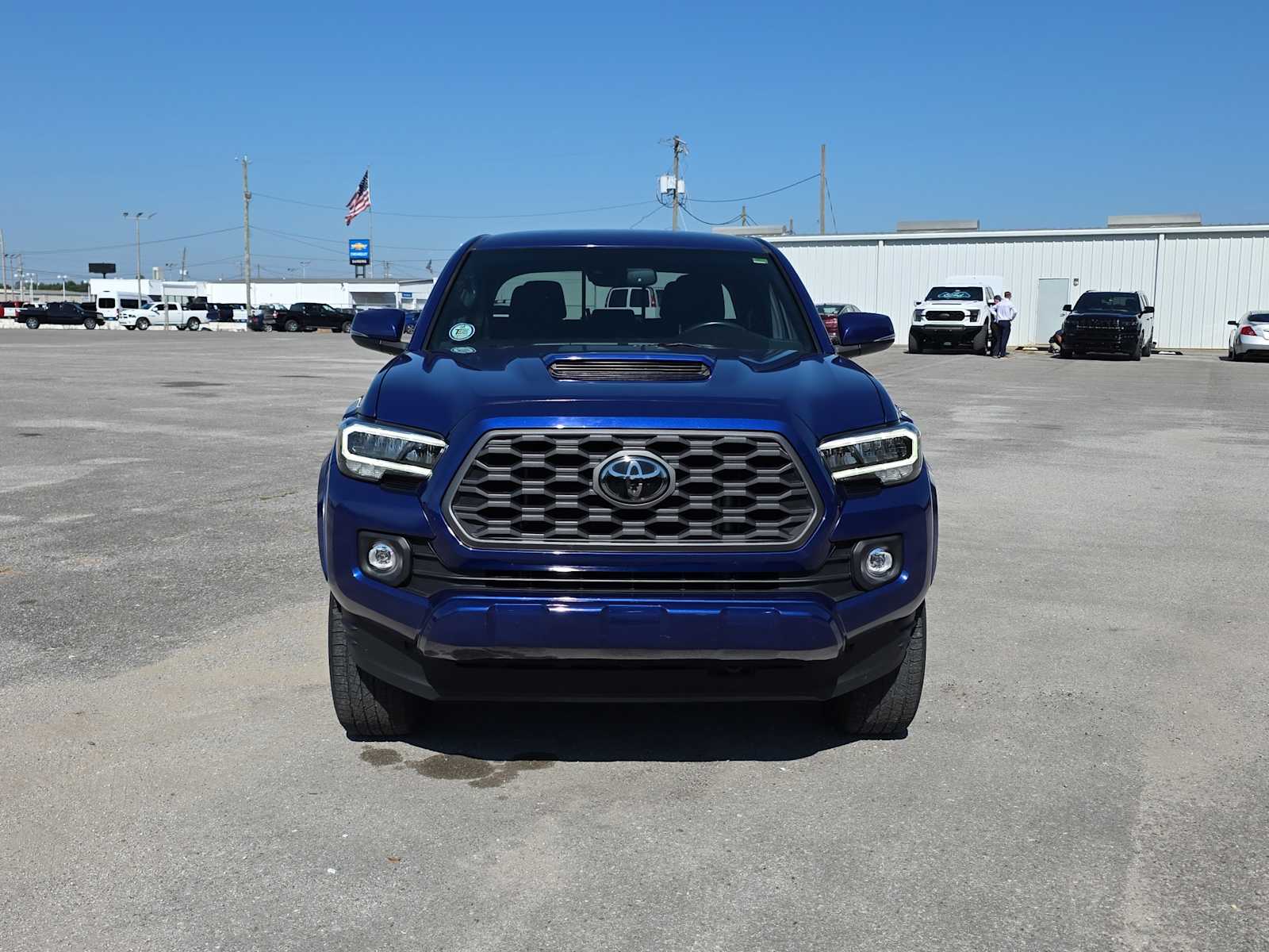 2022 Toyota Tacoma TRD Sport 4x4 photo 3
