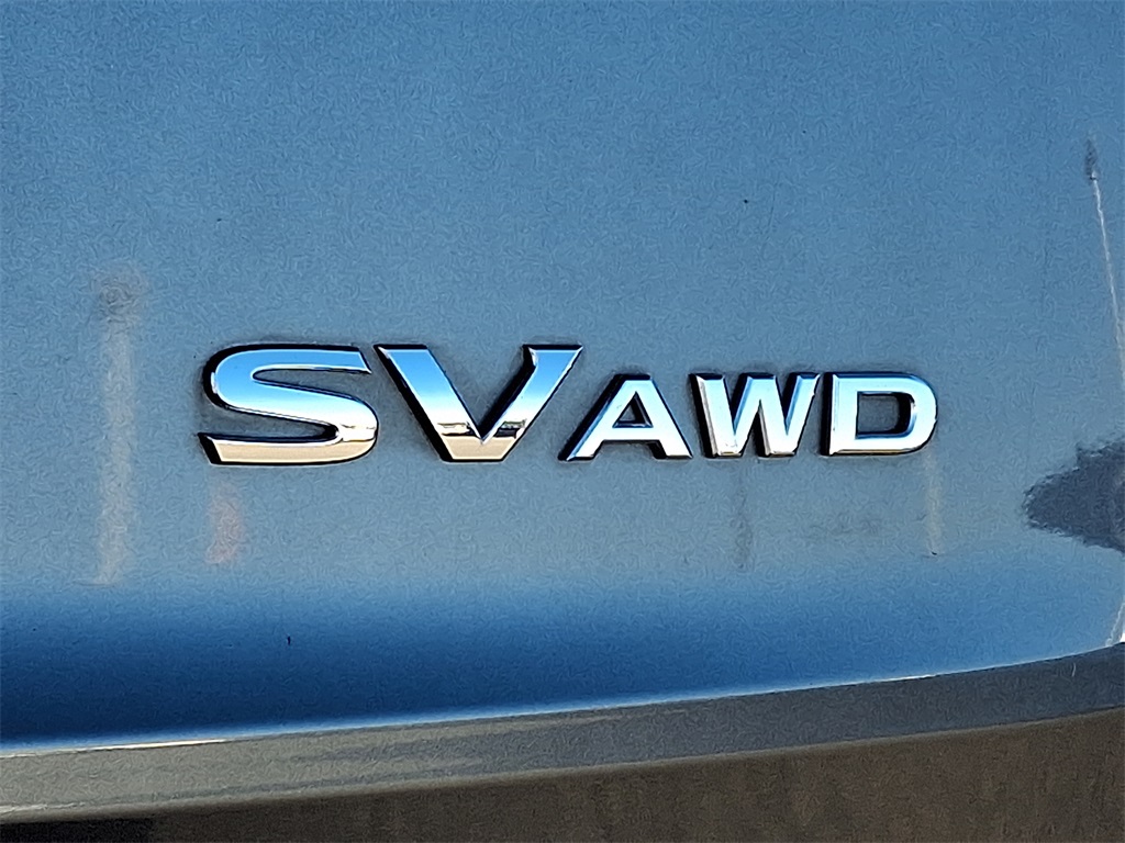 2023 Nissan Rogue SV photo 28
