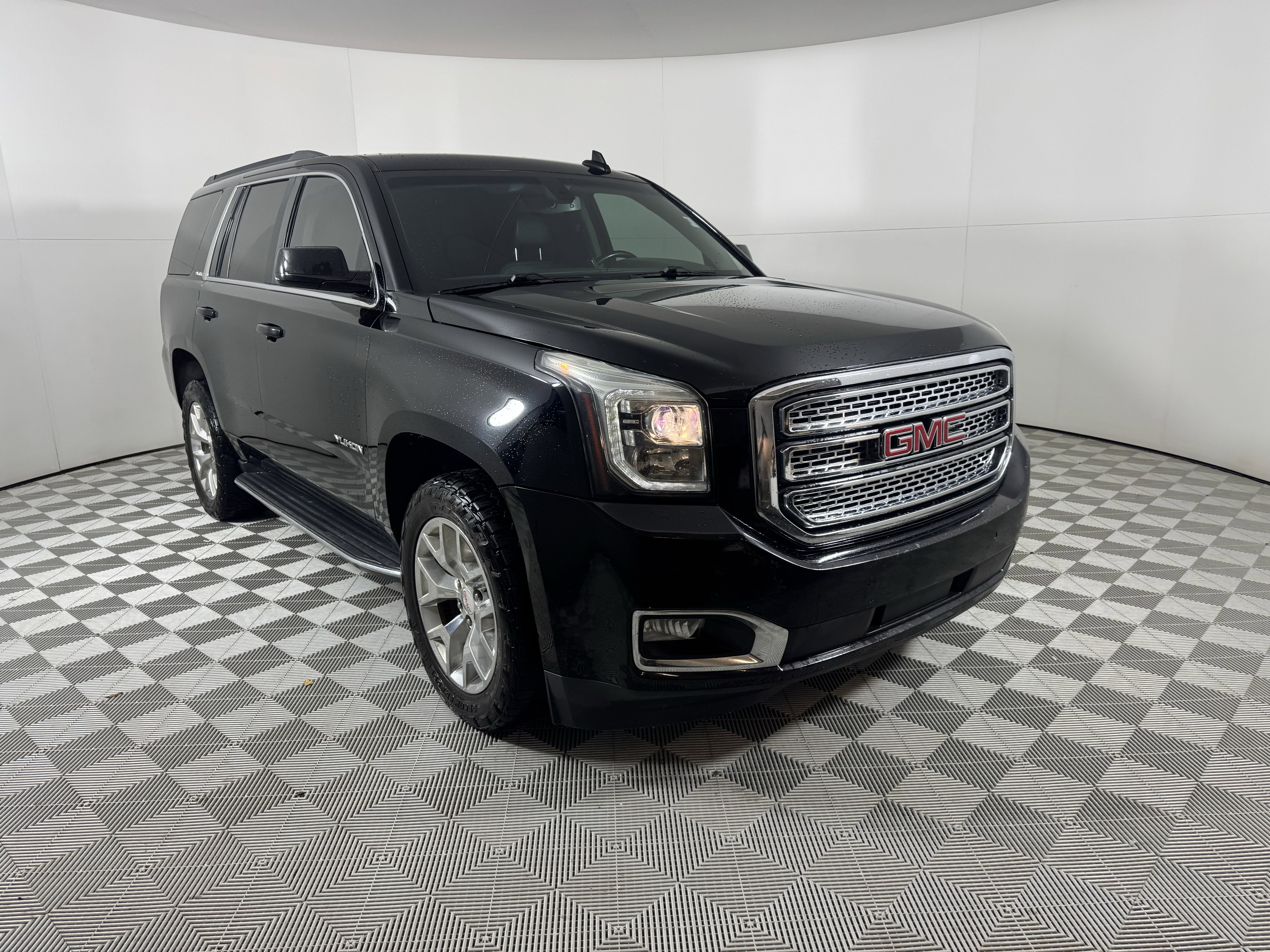 2016 GMC Yukon SLE's photo