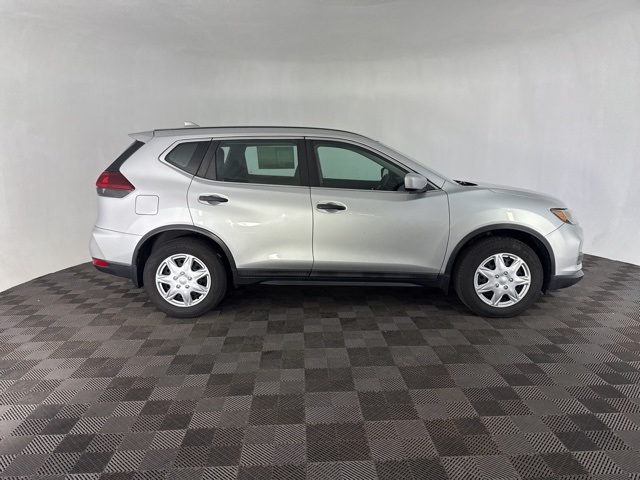 2018 Nissan Rogue S photo 4