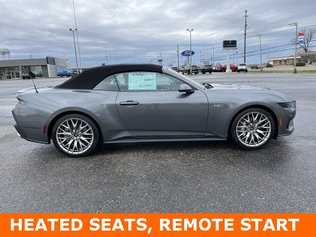 2025 Ford Mustang GT Premium's photo