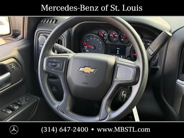 2020 Chevrolet Silverado 1500 Custom photo 9