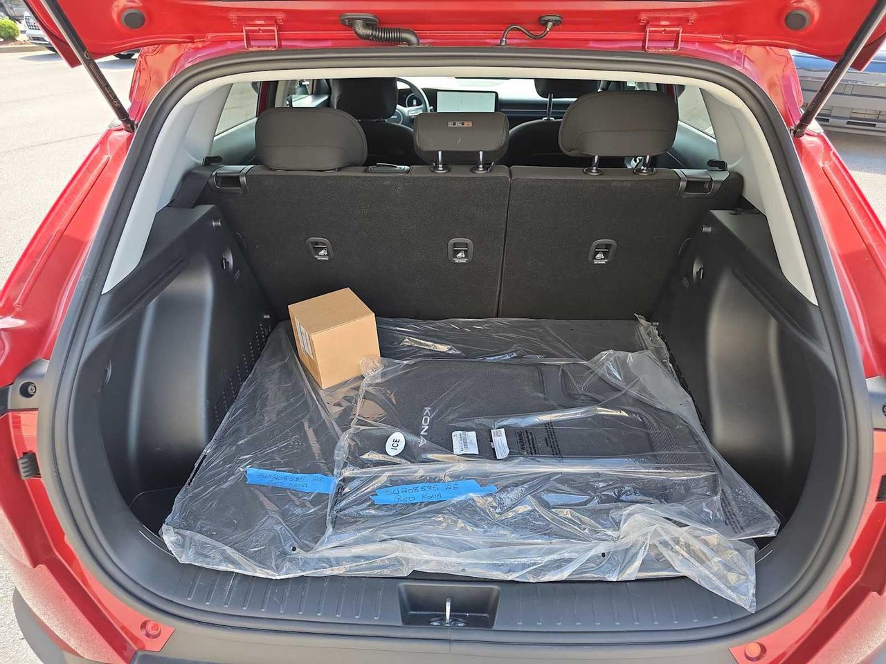 2025 Hyundai Kona SEL photo 21