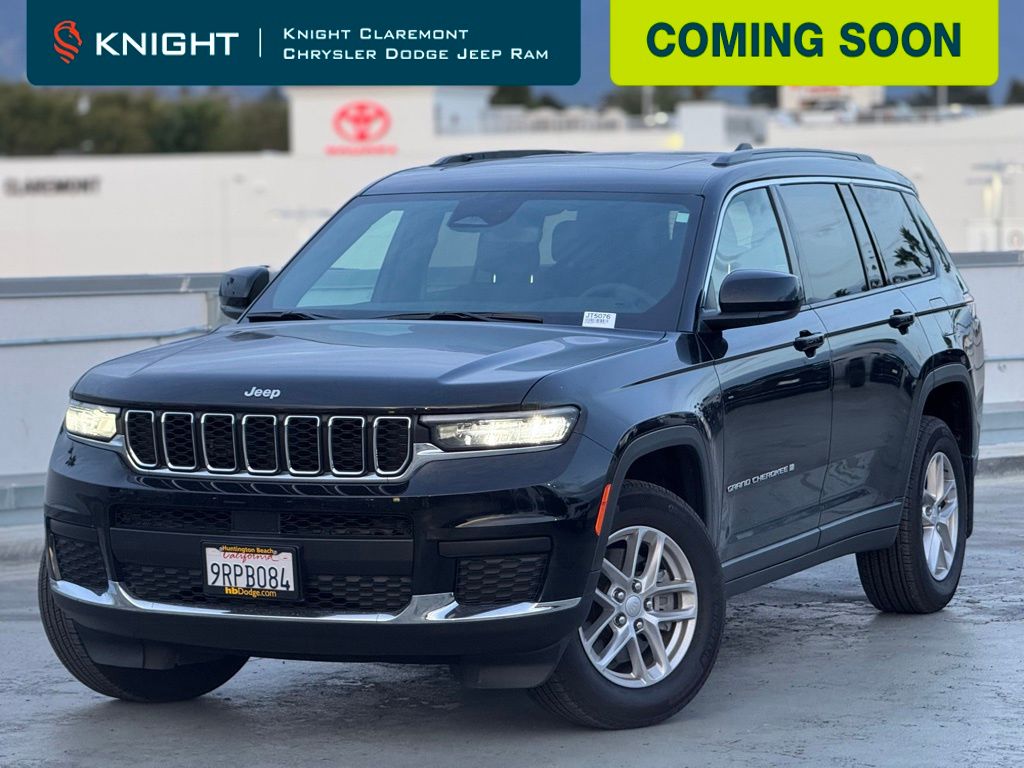 2025 Jeep Grand Cherokee L Laredo's photo