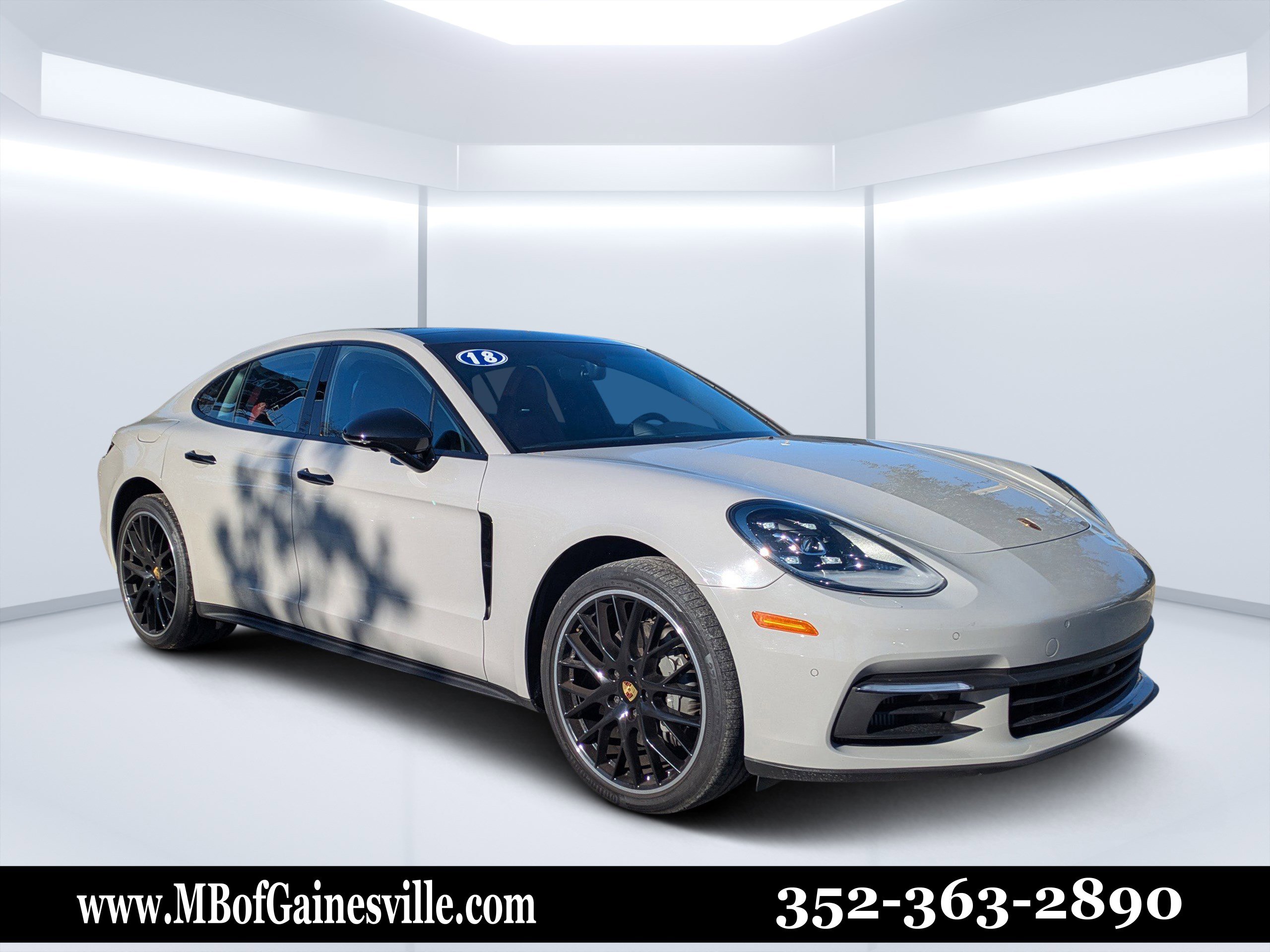 2018 Porsche Panamera 4S's photo