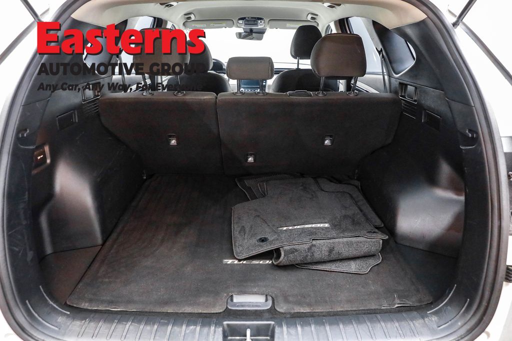 2024 Hyundai Tucson SE photo 8