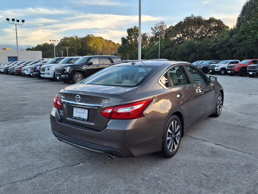 2016 Nissan Altima 2.5 SL photo 6
