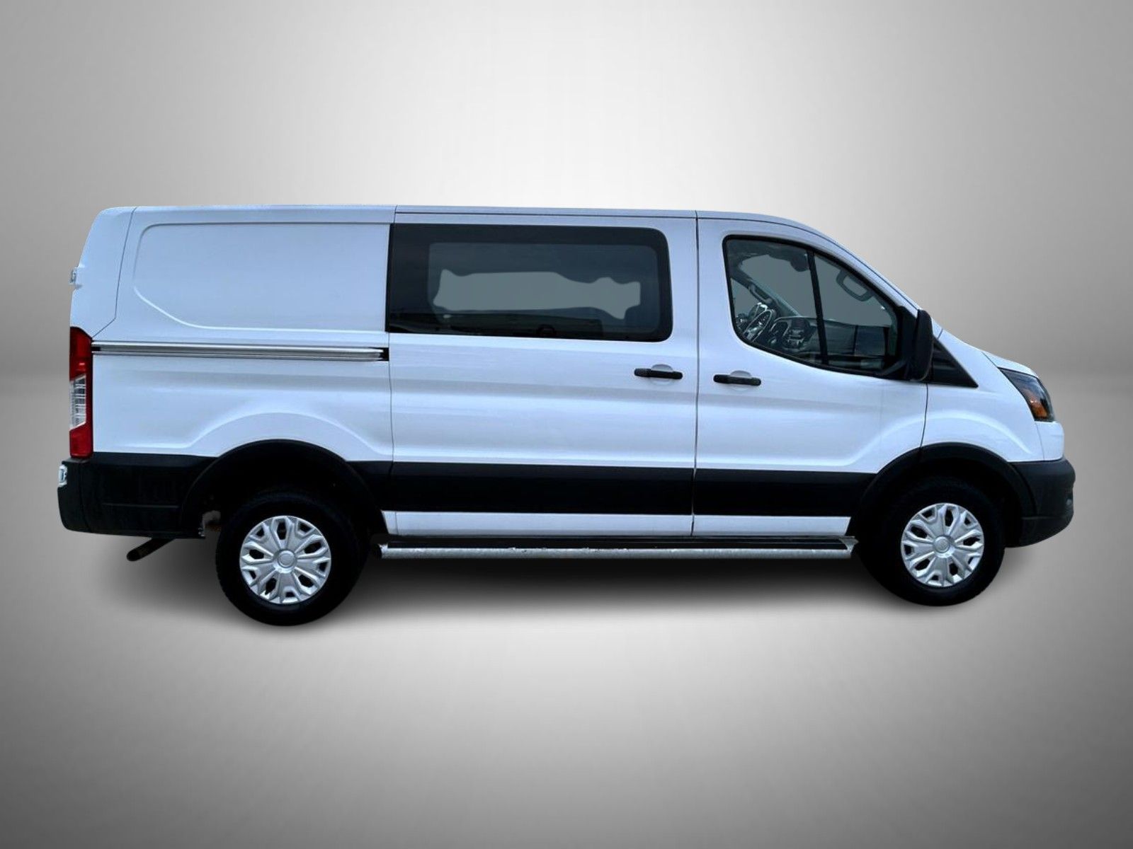 2024 Ford Transit photo 4