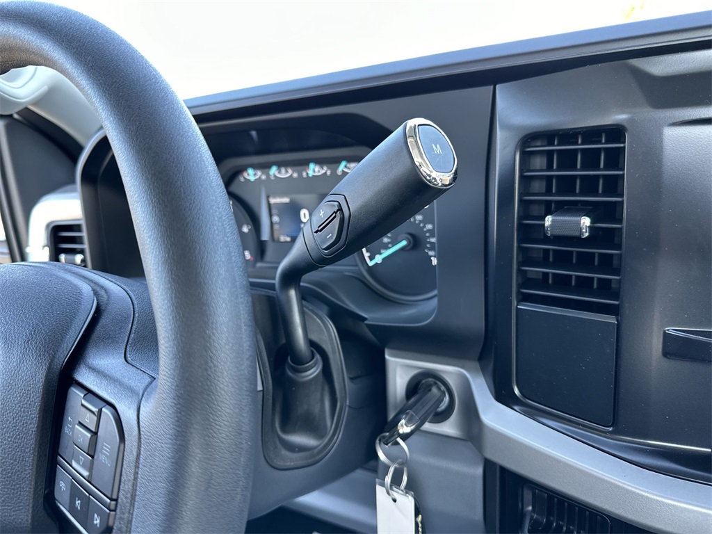 2025 Ford F-250 XL photo 18