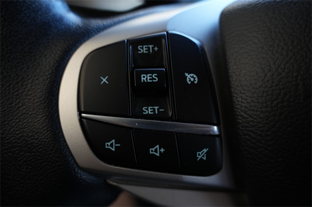 2021 Ford Explorer XLT photo 13