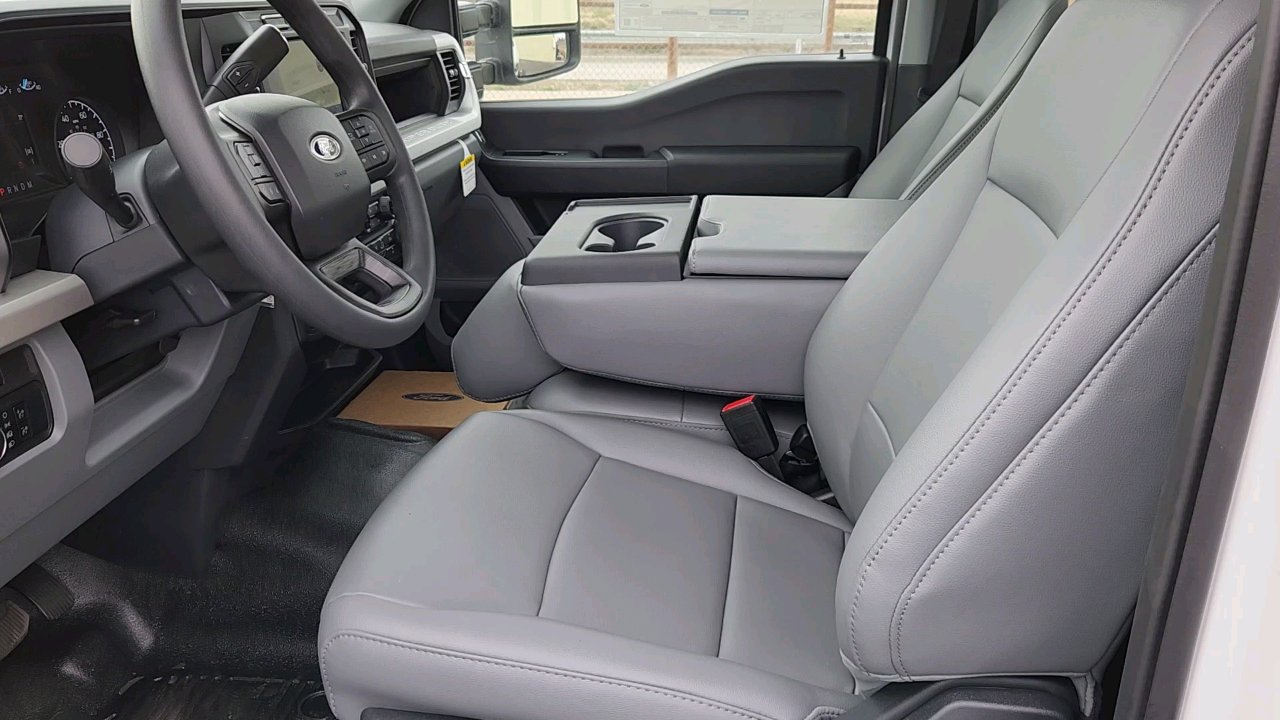 2024 Ford F-550 XL photo 14