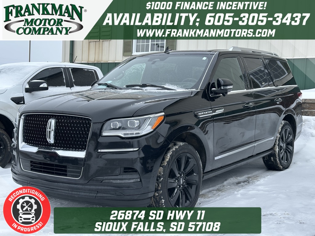 2022 Lincoln Navigator Reserve's photo