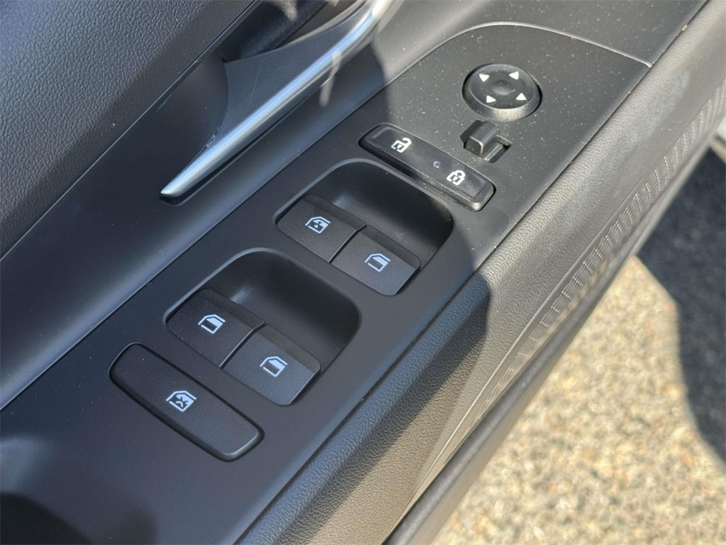 2023 Hyundai Elantra SEL photo 15