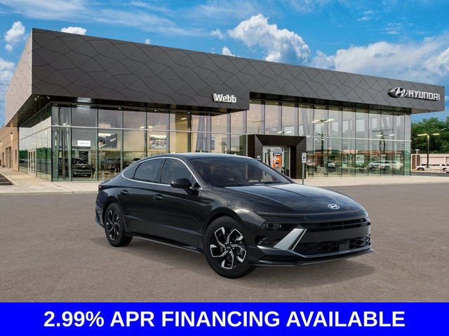2025 Hyundai Sonata SEL photo 2