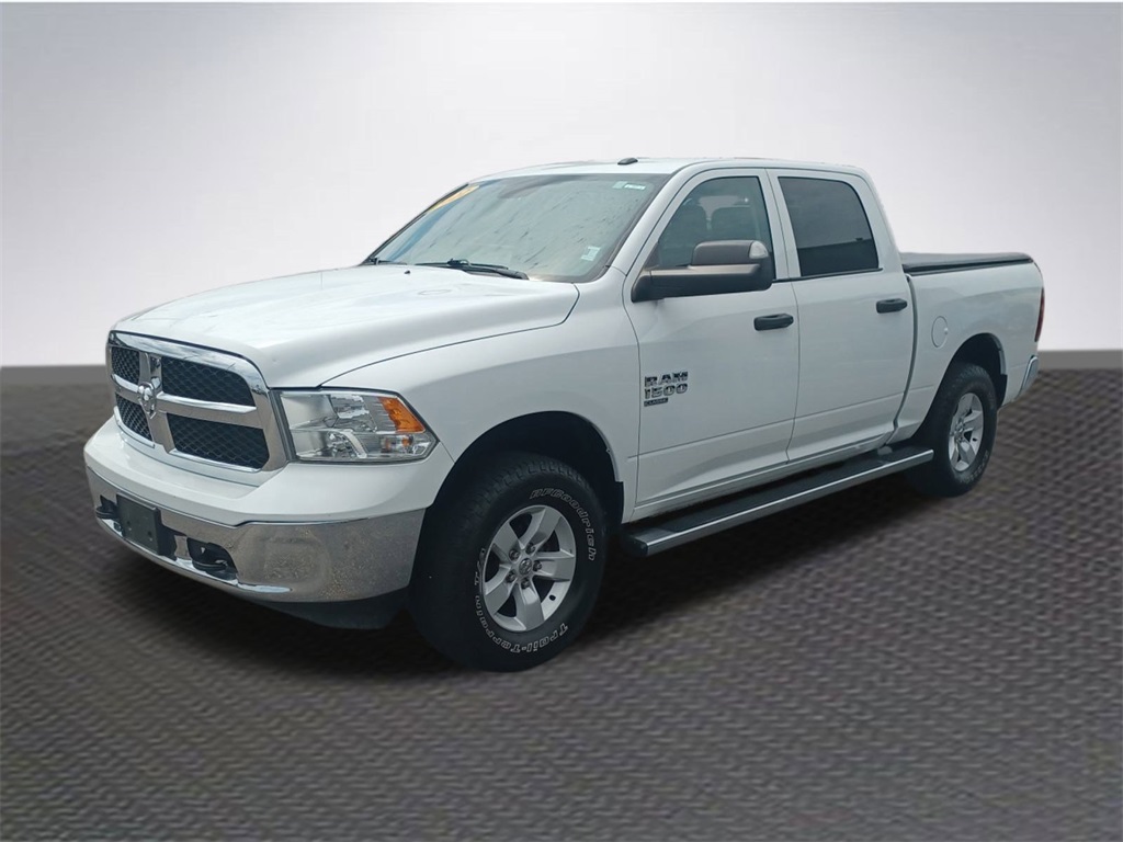 2022 Ram 1500 Classic Tradesman photo 2