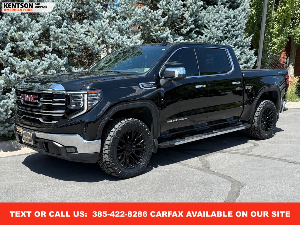 2024 GMC Sierra 1500 SLT's photo