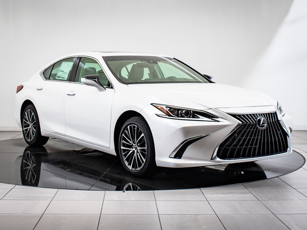 2025 Lexus ES 300h photo 12
