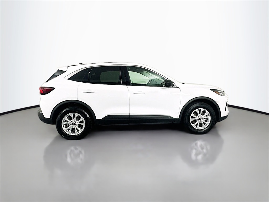 2024 Ford Escape Active photo 2