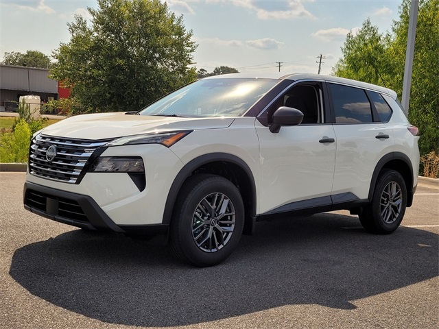 2026 Nissan Rogue S photo 3