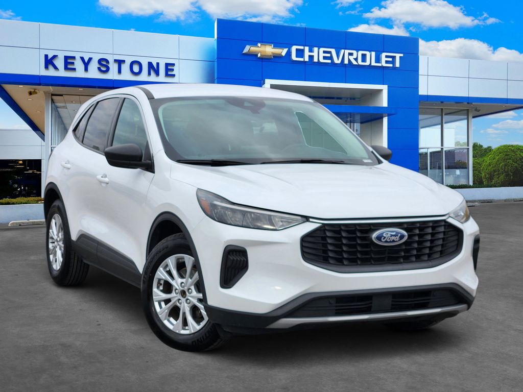 2024 Ford Escape Active's photo