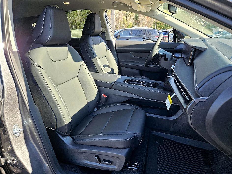 2025 Nissan Murano SV photo 15