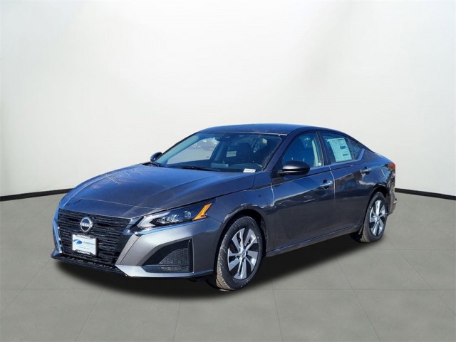 2025 Nissan Altima