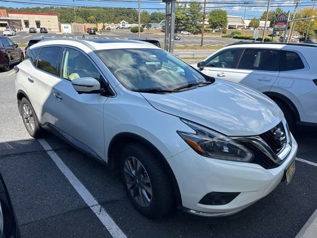 2018 Nissan Murano SL photo 2